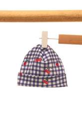 Lue med rutete kirsebærmønster